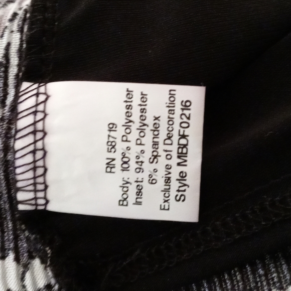 LAST CHANCE Short sleeve top - Picture 8 of 8